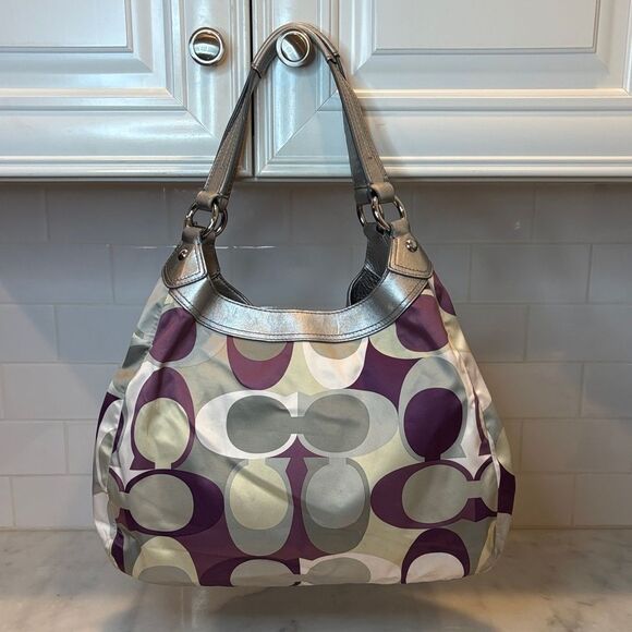 Coach Bag Purse Handbag soho Signature Satin Scarf Print Buckle Hobo XL Shoulder - Picture 4 of 16